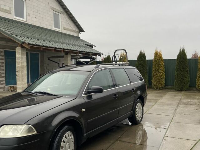 Черный Фольксваген Пассат Вариант, объемом двигателя 1.9 л и пробегом 340 тыс. км за 1700 $, фото 5 на Automoto.ua