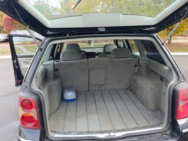 Фольксваген Пассат Вариант 2003 в Синельниковом на Automoto.ua Черный Фольксваген Пассат Вариант, объемом двигателя 1.9 л и пробегом 100 тыс. км за 2450 $, фото 6 на Automoto.ua