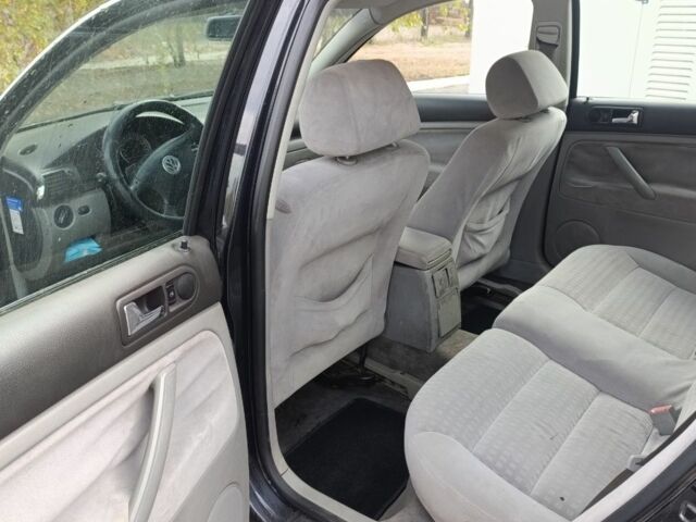 Фольксваген Пассат Вариант 2003 в Синельниковом на Automoto.ua Черный Фольксваген Пассат Вариант, объемом двигателя 1.9 л и пробегом 100 тыс. км за 2450 $, фото 5 на Automoto.ua