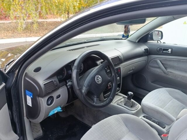 Фольксваген Пассат Вариант 2003 в Синельниковом на Automoto.ua Черный Фольксваген Пассат Вариант, объемом двигателя 1.9 л и пробегом 100 тыс. км за 2450 $, фото 4 на Automoto.ua