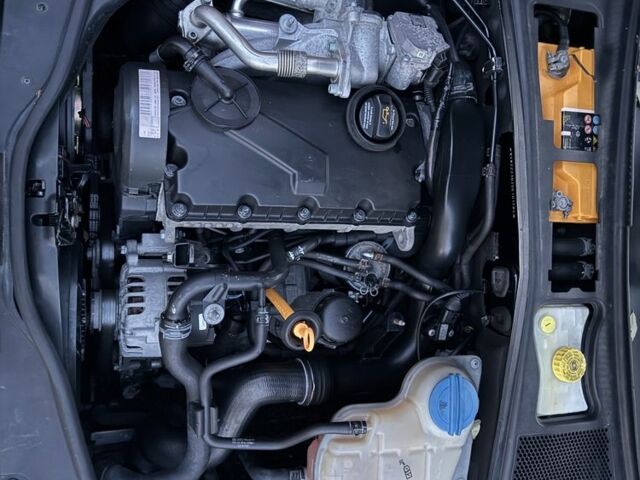 Чорний Фольксваген Пассат Варіант, об'ємом двигуна 2 л та пробігом 290 тис. км за 2700 $, фото 5 на Automoto.ua