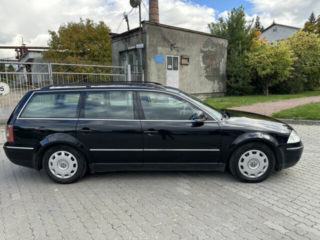 Черный Фольксваген Пассат Вариант, объемом двигателя 1.9 л и пробегом 354 тыс. км за 5600 $, фото 3 на Automoto.ua