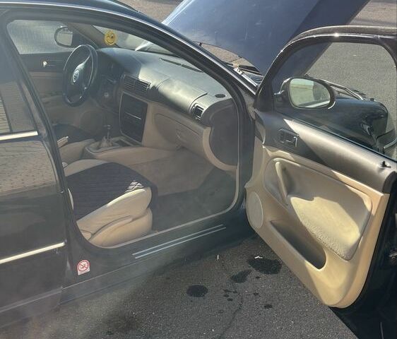 Чорний Фольксваген Пассат Варіант, об'ємом двигуна 1.9 л та пробігом 400 тис. км за 2900 $, фото 10 на Automoto.ua