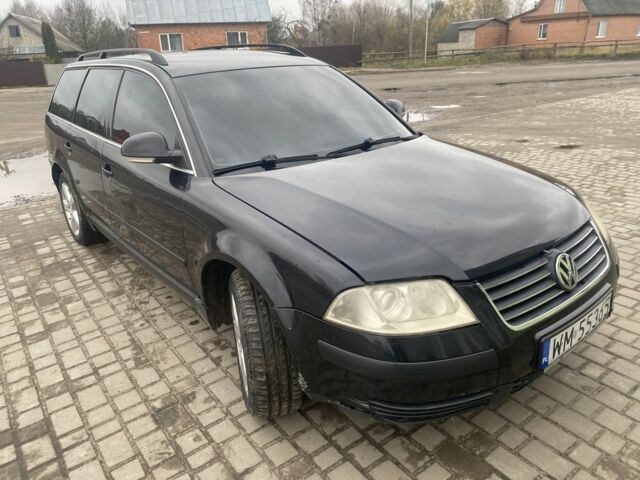Черный Фольксваген Пассат Вариант, объемом двигателя 2 л и пробегом 360 тыс. км за 1350 $, фото 1 на Automoto.ua