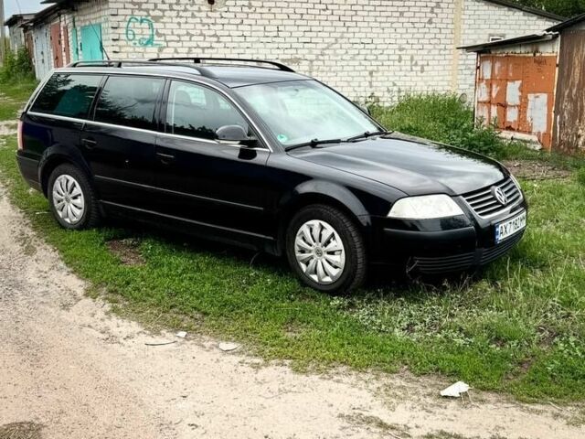 Черный Фольксваген Пассат Вариант, объемом двигателя 1.6 л и пробегом 263 тыс. км за 3999 $, фото 4 на Automoto.ua