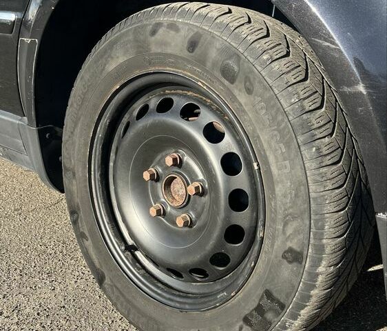 Чорний Фольксваген Пассат Варіант, об'ємом двигуна 1.9 л та пробігом 400 тис. км за 2900 $, фото 4 на Automoto.ua