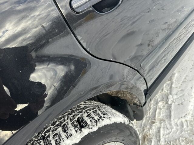 Черный Фольксваген Пассат Вариант, объемом двигателя 1.9 л и пробегом 223 тыс. км за 4500 $, фото 8 на Automoto.ua