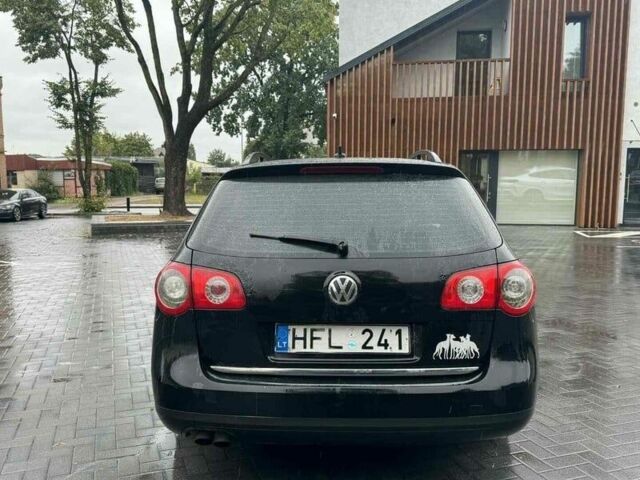 Черный Фольксваген Пассат Вариант, объемом двигателя 1.9 л и пробегом 243 тыс. км за 1725 $, фото 9 на Automoto.ua