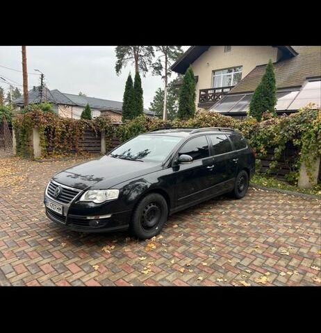 Черный Фольксваген Пассат Вариант, объемом двигателя 2 л и пробегом 300 тыс. км за 136 $, фото 4 на Automoto.ua