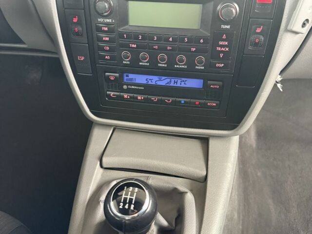 Черный Фольксваген Пассат Вариант, объемом двигателя 1.9 л и пробегом 280 тыс. км за 2750 $, фото 9 на Automoto.ua