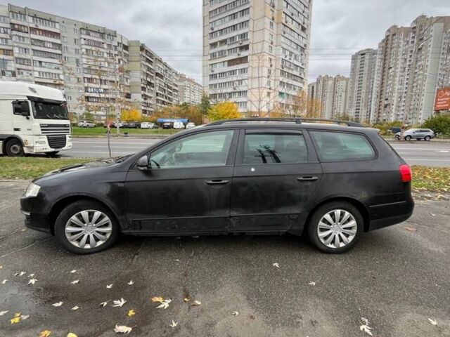 Фольксваген Пассат Вариант 2005 в Киеве на Automoto.ua Черный Фольксваген Пассат Вариант, объемом двигателя 2 л и пробегом 300 тыс. км за 1800 $, фото 4 на Automoto.ua