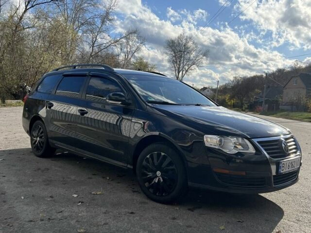 Фольксваген Пассат Варіант 2005 у Полтаві на Automoto.ua Чорний Фольксваген Пассат Варіант, об'ємом двигуна 1.6 л та пробігом 230 тис. км за 6500 $, фото 1 на Automoto.ua