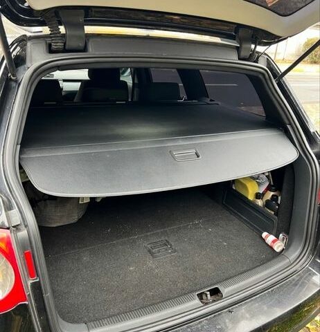 Черный Фольксваген Пассат Вариант, объемом двигателя 2 л и пробегом 300 тыс. км за 136 $, фото 7 на Automoto.ua