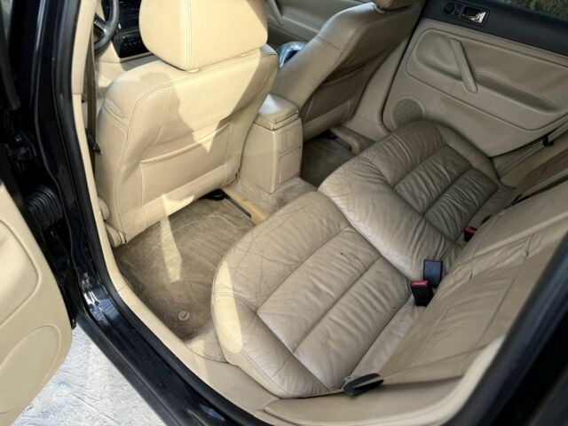 Черный Фольксваген Пассат Вариант, объемом двигателя 1.9 л и пробегом 340 тыс. км за 3600 $, фото 7 на Automoto.ua