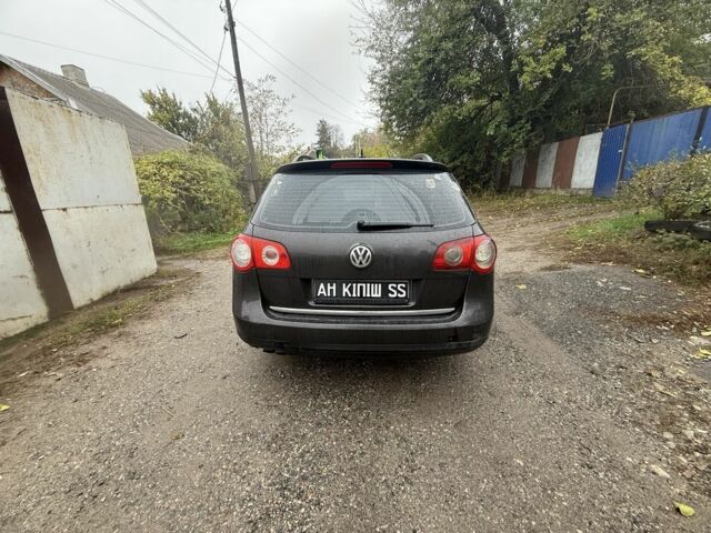 Фольксваген Пассат Вариант 2005 в Краматорске на Automoto.ua Черный Фольксваген Пассат Вариант, объемом двигателя 2 л и пробегом 509 тыс. км за 4000 $, фото 1 на Automoto.ua