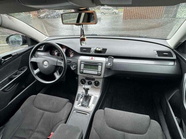 Черный Фольксваген Пассат Вариант, объемом двигателя 1.9 л и пробегом 243 тыс. км за 1725 $, фото 12 на Automoto.ua