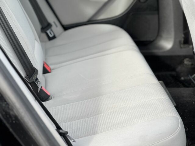 Черный Фольксваген Пассат Вариант, объемом двигателя 1.9 л и пробегом 290 тыс. км за 2200 $, фото 7 на Automoto.ua