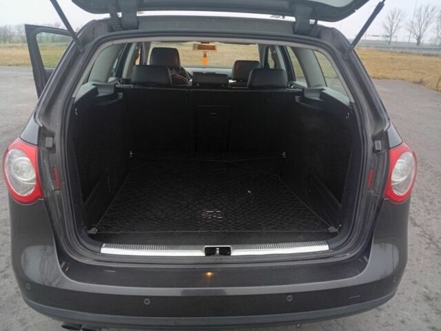 Чорний Фольксваген Пассат Варіант, об'ємом двигуна 2 л та пробігом 406 тис. км за 2940 $, фото 20 на Automoto.ua