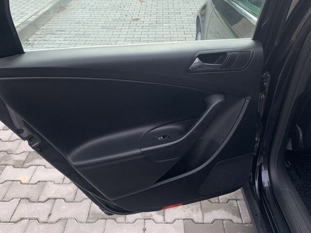 Фольксваген Пассат Вариант 2006 в Горохов на Automoto.ua Черный Фольксваген Пассат Вариант, объемом двигателя 2 л и пробегом 274 тыс. км за 6500 $, фото 10 на Automoto.ua