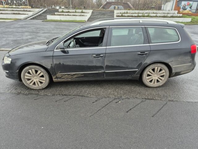 Черный Фольксваген Пассат Вариант, объемом двигателя 2 л и пробегом 330 тыс. км за 2600 $, фото 3 на Automoto.ua