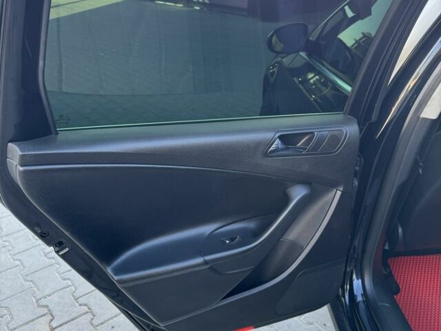 Черный Фольксваген Пассат Вариант, объемом двигателя 2 л и пробегом 335 тыс. км за 6200 $, фото 9 на Automoto.ua