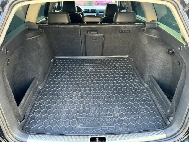 Черный Фольксваген Пассат Вариант, объемом двигателя 2 л и пробегом 335 тыс. км за 6200 $, фото 20 на Automoto.ua