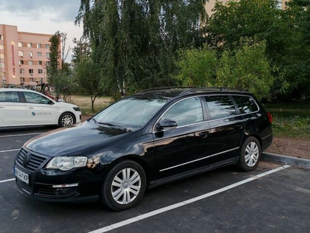 Черный Фольксваген Пассат Вариант, объемом двигателя 1.6 л и пробегом 177 тыс. км за 6200 $, фото 6 на Automoto.ua