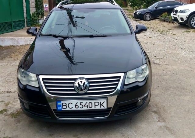 Чорний Фольксваген Пассат Варіант, об'ємом двигуна 2 л та пробігом 220 тис. км за 6200 $, фото 8 на Automoto.ua