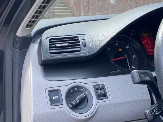 Фольксваген Пассат Вариант 2006 в Кривом Роге на Automoto.ua Черный Фольксваген Пассат Вариант, объемом двигателя 2 л и пробегом 317 тыс. км за 6450 $, фото 12 на Automoto.ua