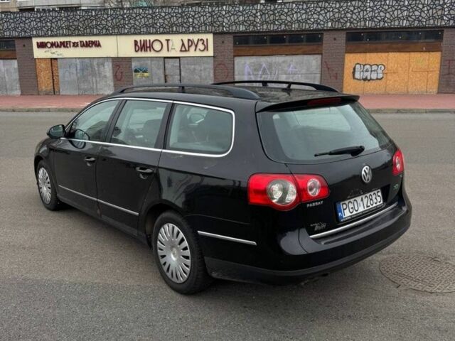 Черный Фольксваген Пассат Вариант, объемом двигателя 1.9 л и пробегом 250 тыс. км за 3300 $, фото 4 на Automoto.ua