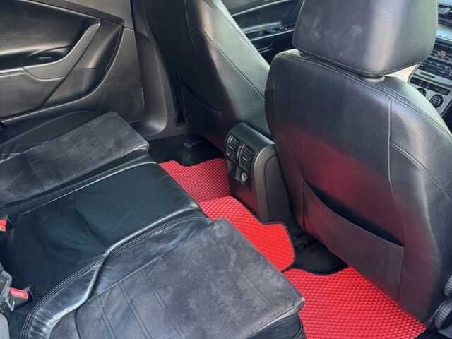 Черный Фольксваген Пассат Вариант, объемом двигателя 2 л и пробегом 335 тыс. км за 6200 $, фото 19 на Automoto.ua