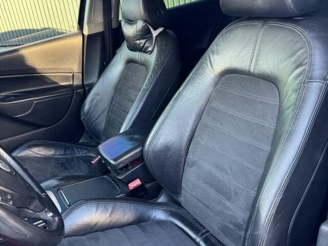 Черный Фольксваген Пассат Вариант, объемом двигателя 2 л и пробегом 335 тыс. км за 6200 $, фото 16 на Automoto.ua