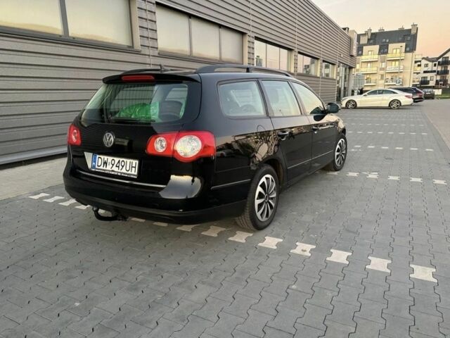 Черный Фольксваген Пассат Вариант, объемом двигателя 1.9 л и пробегом 228 тыс. км за 1736 $, фото 4 на Automoto.ua