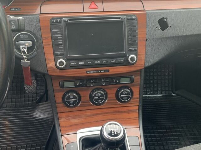 Фольксваген Пассат Вариант 2006 в Горохов на Automoto.ua Черный Фольксваген Пассат Вариант, объемом двигателя 2 л и пробегом 274 тыс. км за 6500 $, фото 14 на Automoto.ua