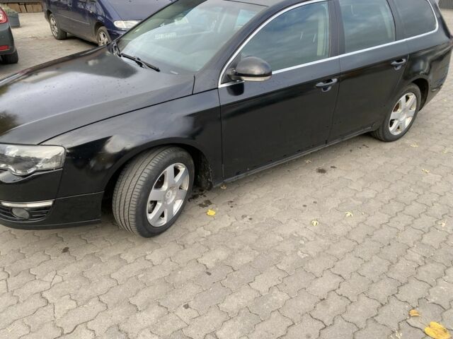 Фольксваген Пассат Вариант 2006 в Киверцы на Automoto.ua Черный Фольксваген Пассат Вариант, объемом двигателя 2 л и пробегом 390 тыс. км за 1950 $, фото 1 на Automoto.ua