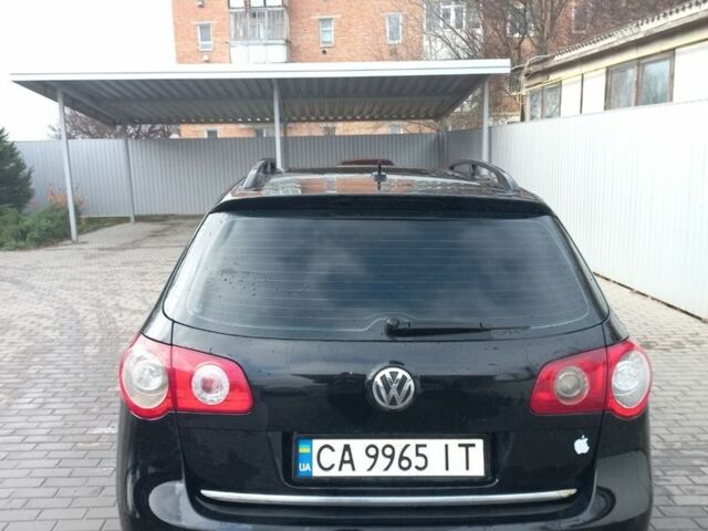 Черный Фольксваген Пассат Вариант, объемом двигателя 2 л и пробегом 350 тыс. км за 5700 $, фото 3 на Automoto.ua