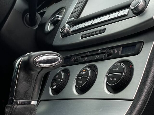 Фольксваген Пассат Вариант 2006 в Дрогобыче на Automoto.ua Черный Фольксваген Пассат Вариант, объемом двигателя 2 л и пробегом 318 тыс. км за 6350 $, фото 7 на Automoto.ua