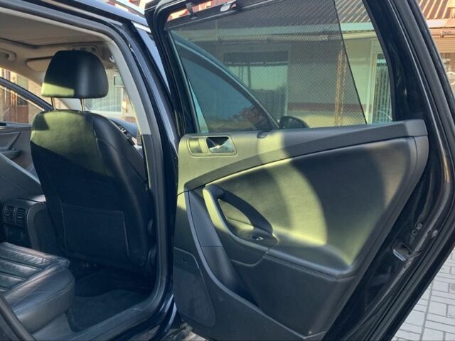 Чорний Фольксваген Пассат Варіант, об'ємом двигуна 2 л та пробігом 325 тис. км за 6200 $, фото 18 на Automoto.ua