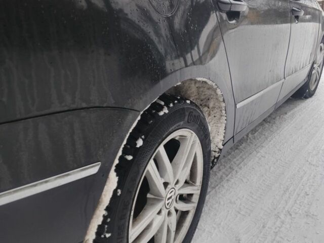 Черный Фольксваген Пассат Вариант, объемом двигателя 2 л и пробегом 345 тыс. км за 4800 $, фото 1 на Automoto.ua