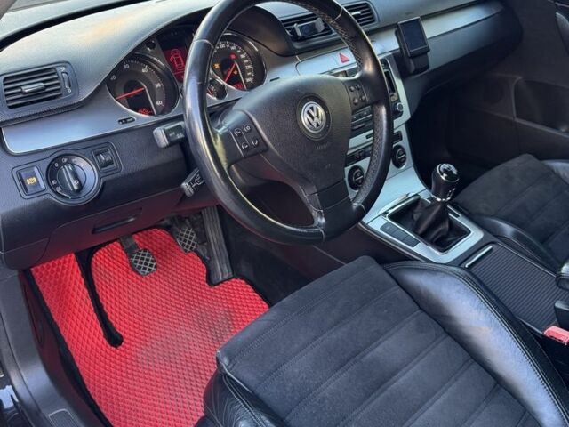 Черный Фольксваген Пассат Вариант, объемом двигателя 2 л и пробегом 335 тыс. км за 6200 $, фото 17 на Automoto.ua