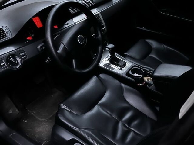 Черный Фольксваген Пассат Вариант, объемом двигателя 2 л и пробегом 278 тыс. км за 4700 $, фото 7 на Automoto.ua