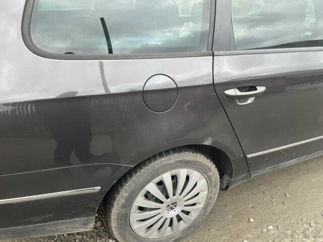 Чорний Фольксваген Пассат Варіант, об'ємом двигуна 0 л та пробігом 377 тис. км за 3000 $, фото 2 на Automoto.ua