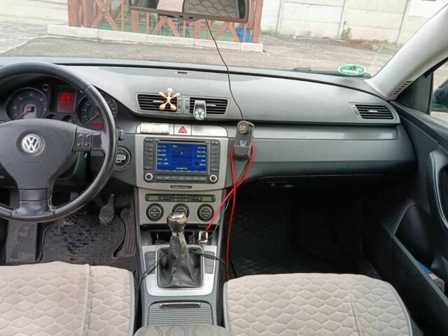 Чорний Фольксваген Пассат Варіант, об'ємом двигуна 1.9 л та пробігом 412 тис. км за 5754 $, фото 8 на Automoto.ua