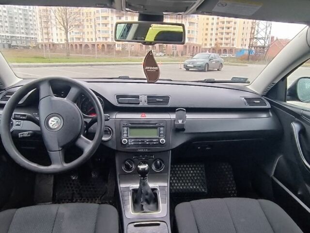 Черный Фольксваген Пассат Вариант, объемом двигателя 0 л и пробегом 315 тыс. км за 3000 $, фото 5 на Automoto.ua