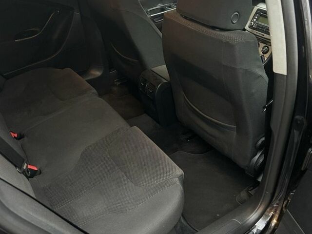 Чорний Фольксваген Пассат Варіант, об'ємом двигуна 2 л та пробігом 404 тис. км за 3000 $, фото 6 на Automoto.ua