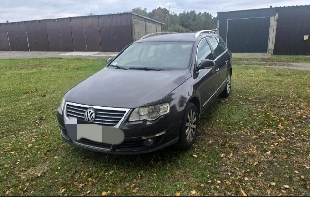 Черный Фольксваген Пассат Вариант, объемом двигателя 2 л и пробегом 405 тыс. км за 2950 $, фото 1 на Automoto.ua