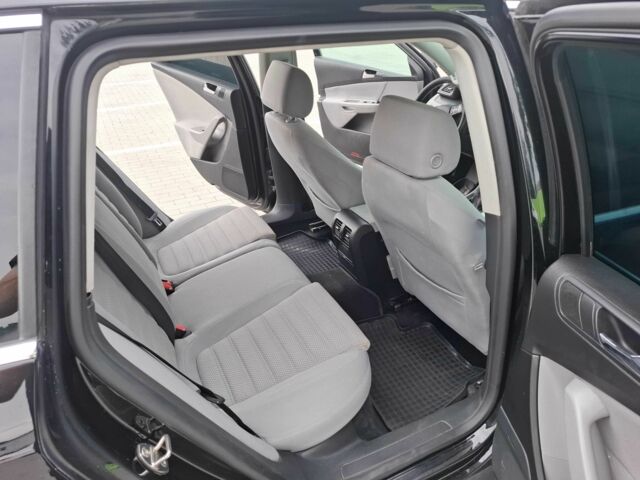 Черный Фольксваген Пассат Вариант, объемом двигателя 2 л и пробегом 470 тыс. км за 5600 $, фото 17 на Automoto.ua