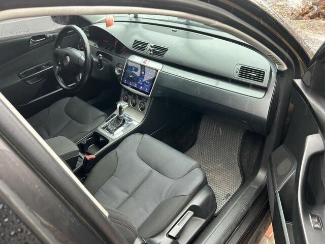 Чорний Фольксваген Пассат Варіант, об'ємом двигуна 2 л та пробігом 228 тис. км за 5500 $, фото 7 на Automoto.ua