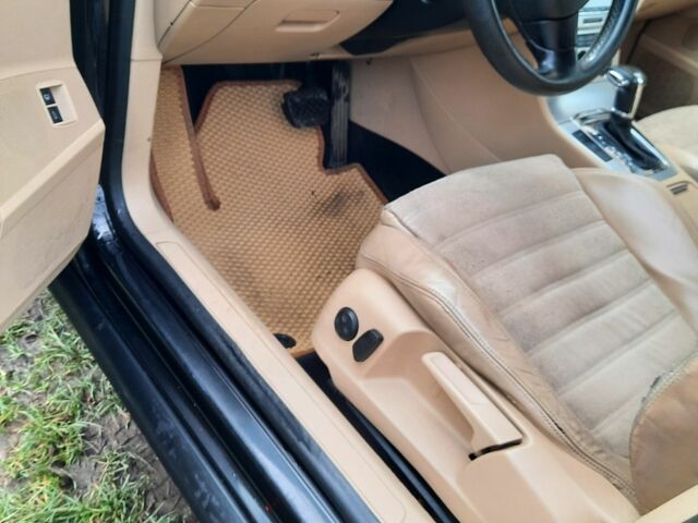 Черный Фольксваген Пассат Вариант, объемом двигателя 2 л и пробегом 240 тыс. км за 6400 $, фото 2 на Automoto.ua