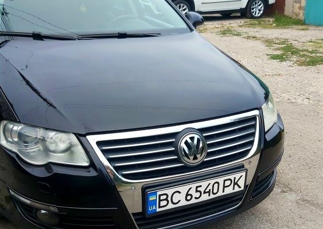 Чорний Фольксваген Пассат Варіант, об'ємом двигуна 2 л та пробігом 220 тис. км за 6200 $, фото 7 на Automoto.ua